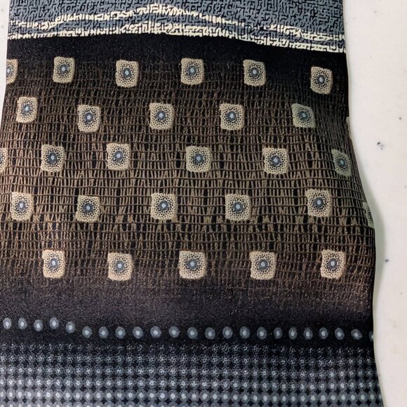 Alexander Julian Multi Pattern Geometric Shape 100 % Silk Handmade Necktie - Picture 6 of 10